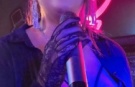 Gala gecesinde duygular doruğa çıktı.. Mekan sahibi Mithat Dalkılıç’ın evsahipliğinde düzenlenen gecede, Zeynep Yılmaz sahneye ağabeyi Rüzgar Yılmaz ile birlikte çıktı.