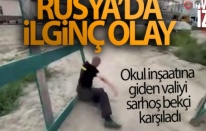 Son Dakika Valiyi Sarhoş Karşılayan Bekçi Kapıyı Açarken Yere Yığıldı