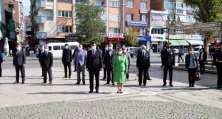 Cumhuriyet Bayramı kutlanıyor - UŞAK