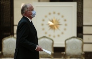 Belçika Büyükelçisi Huynen, Erdoğan'a güven mektubu sundu