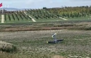 (AA) Son dakika Haberi: Büyükçekmece'de eğitim uçağı düştü