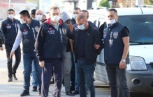 Denizli'de para toplama merkezini soymaya çalıştığı öne sürülen 6 kişi yakalandı