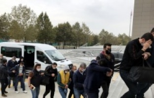 FETÖ'nün ceza infaz kurumlarındaki yapılanmasına yönelik operasyonda 3 kişi tutuklandı