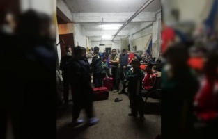 Kocaeli'de 46 düzensiz göçmen saklandıkları atölyede yakalandı