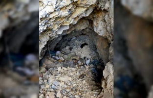 Tunceli'de teröristlerin kullandığı birer sığınak ve mağara imha edildi