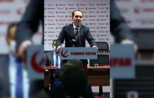 Yeniden Refah Partisi Genel Başkanı Erbakan, İl Başkanları Toplantısı'nda konuştu: