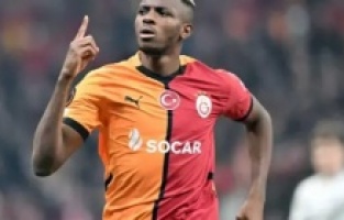 Napoli'den Galatasaraylıları Üzen Osimhen Açıklaması! Napoli Sportif Direktörü Manna'dan Önemli Açıklamalar