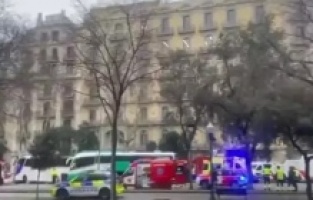 Barselona’da Korkunç Kaza! İki Turist Otobüsü Çarpıştı: 34 Yaralı