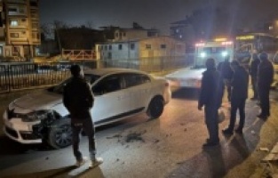 İzmir’de Sokak Ortasında Kanlı Pusu: Maskeli Saldırgan Dehşet Saçtı!