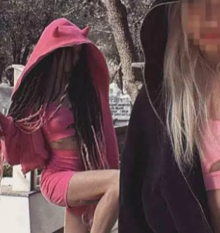 Antalya’da Mezarlıkta Skandal Görüntüler! Sosyal Medya İçin Yaptılar