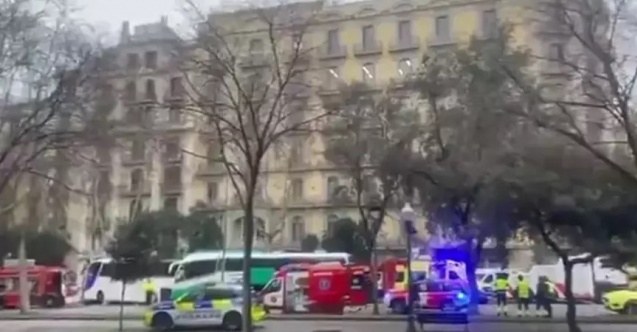 Barselona’da Korkunç Kaza! İki Turist Otobüsü Çarpıştı: 34 Yaralı